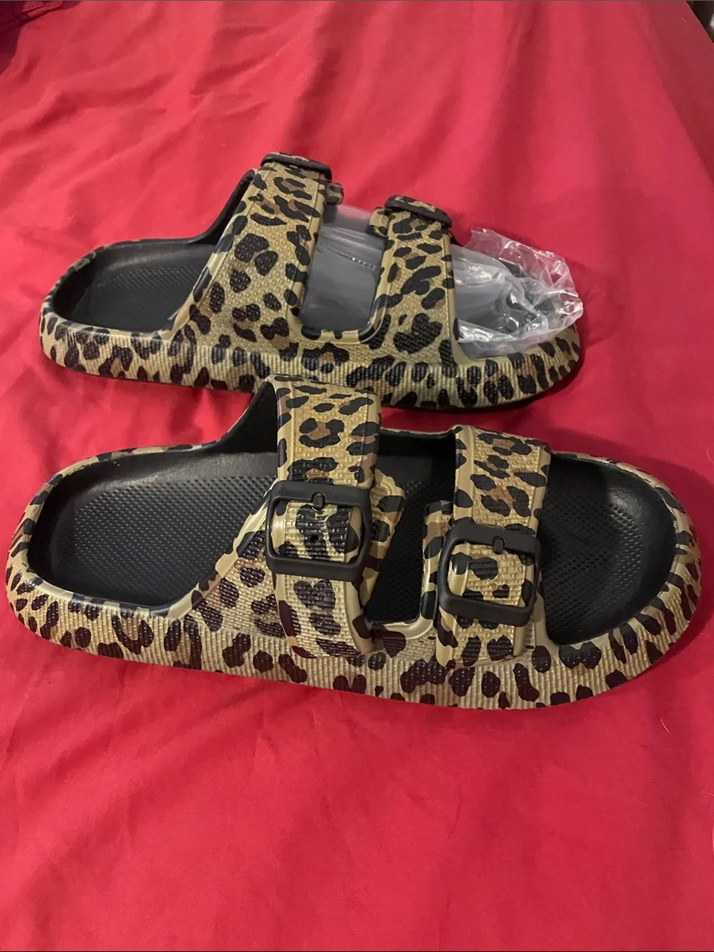 Leopard Print Double-Buckle Slide Sandals for Women in Tan and Black NWOT